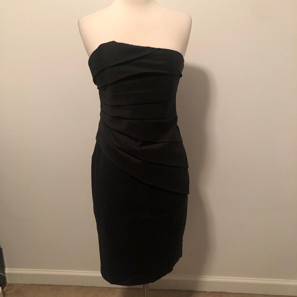 White House Black Market Dress ***